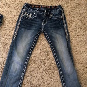 Rock Revival Jean Capris